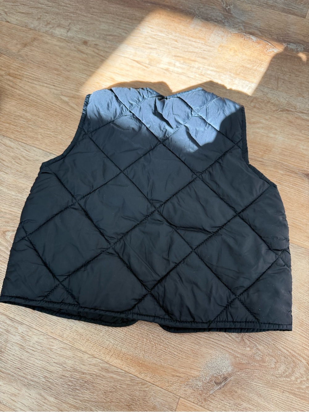 Zara Black Quilted Sleeveless Vest - Picture 3 of 3